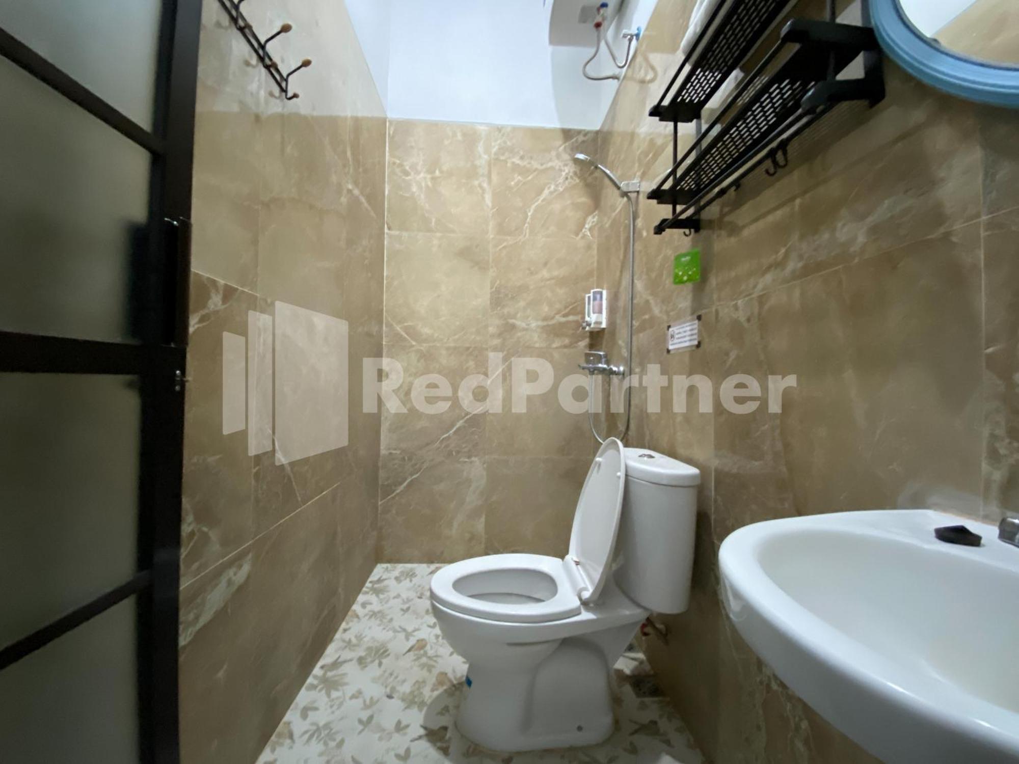 House N Coffee 55 Temanggung Redpartner Hotel Exterior photo